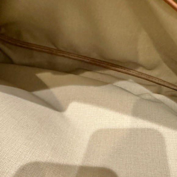 Louis Vuitton Alize 24H Monogram Bag - Picture 8 of 13